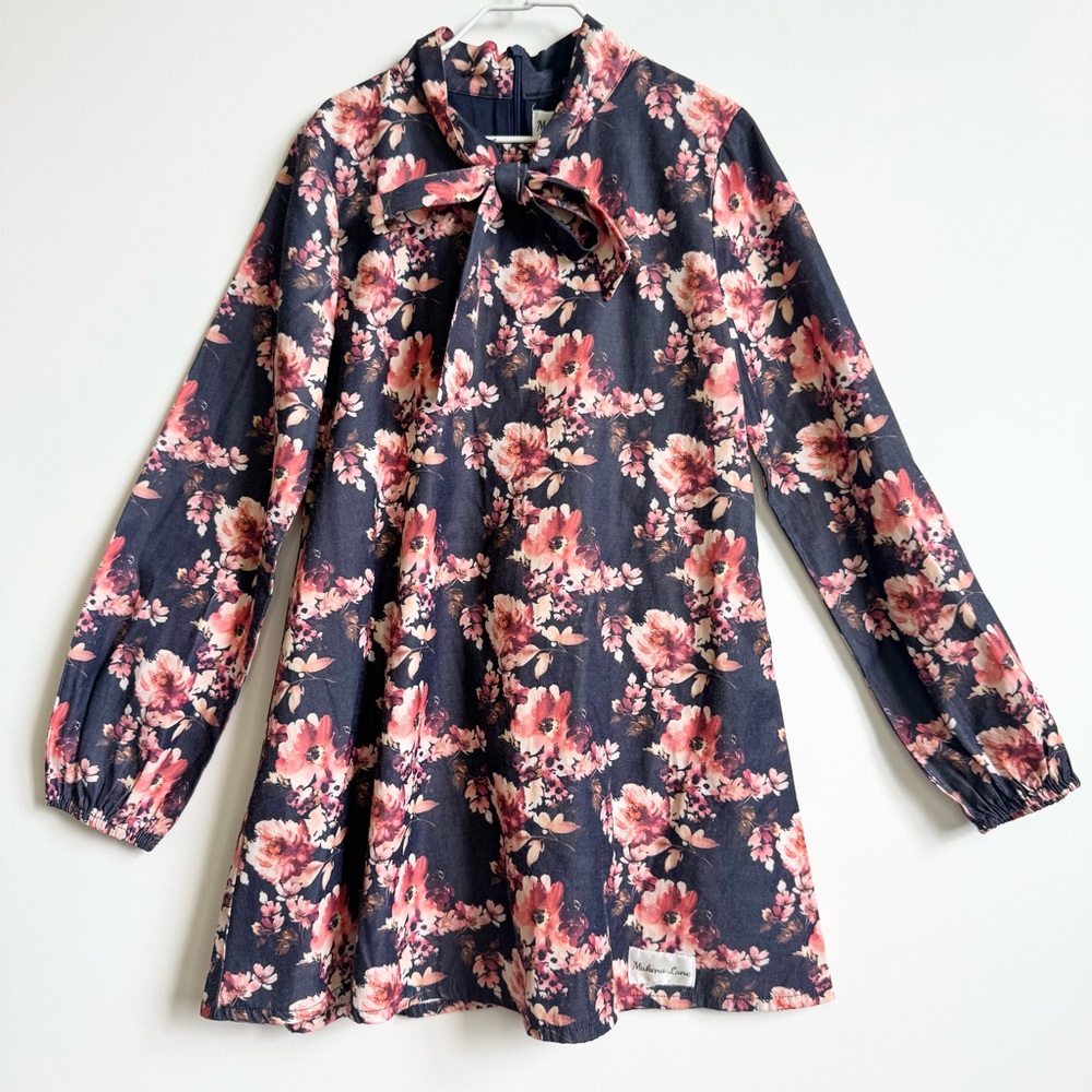 Makena Lane Grey & Pink Floral Long Sleeve Girl's Dress with Neckline Bow Size 8 - Picture 2 of 8